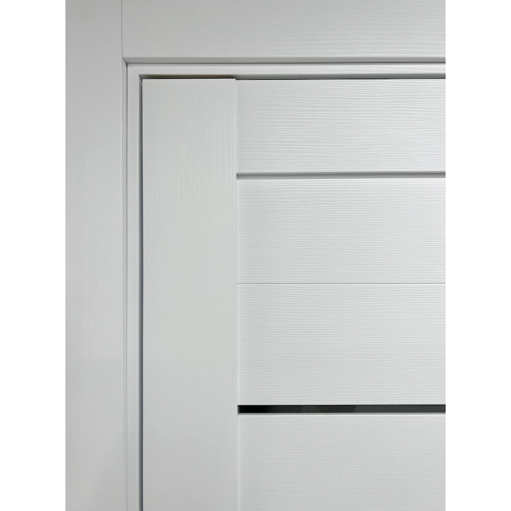 Межкомнатная дверь серия Atum X5 Snow White Cloud со стеклом